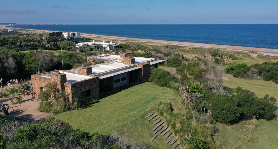 Uruguay - Photo 17