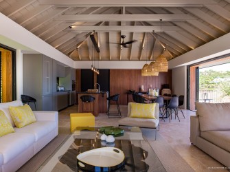 Blackstone - Photo 2