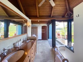 Chanticleer - Photo 17